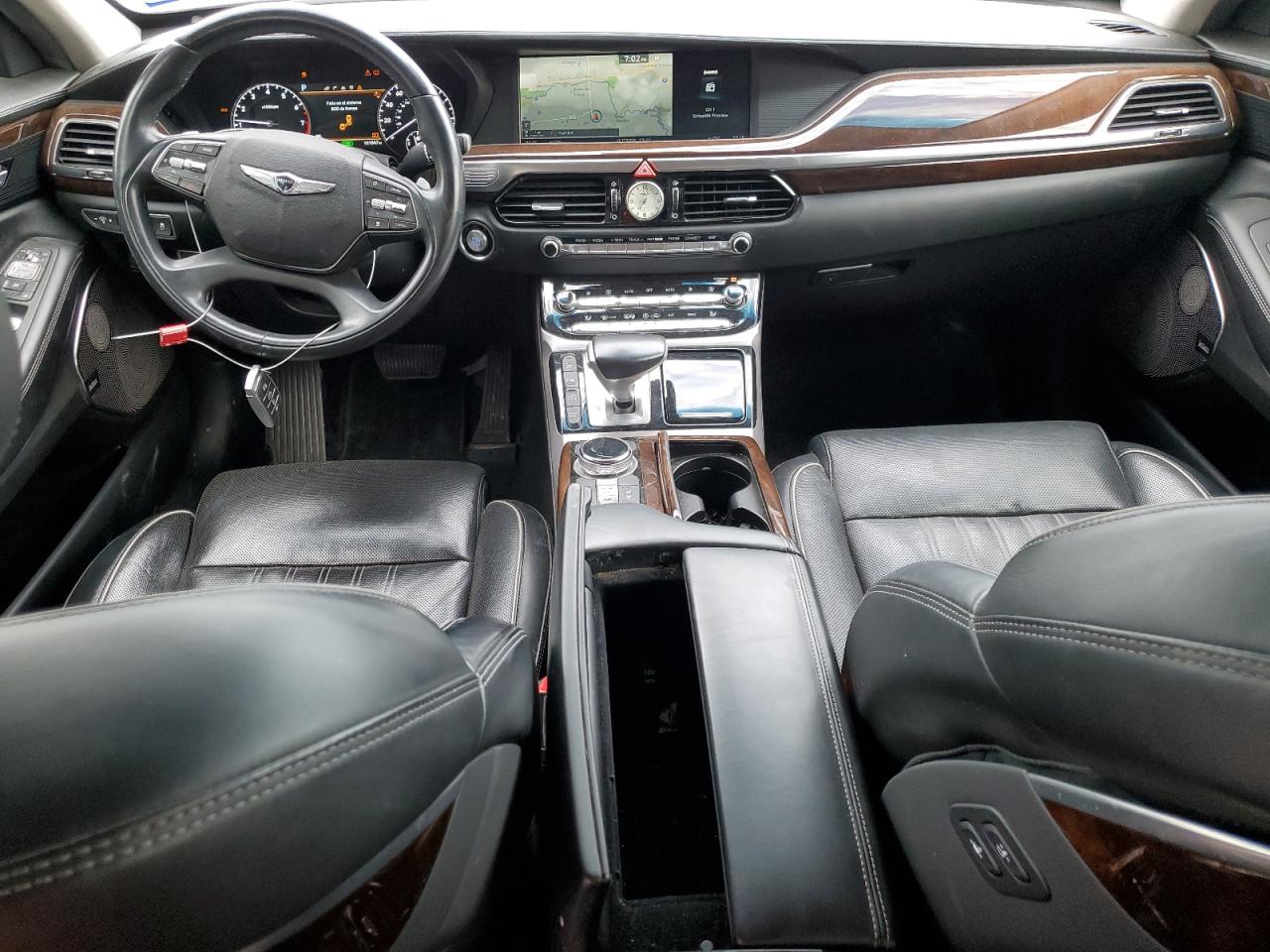 GENESIS G90 PREMIUM