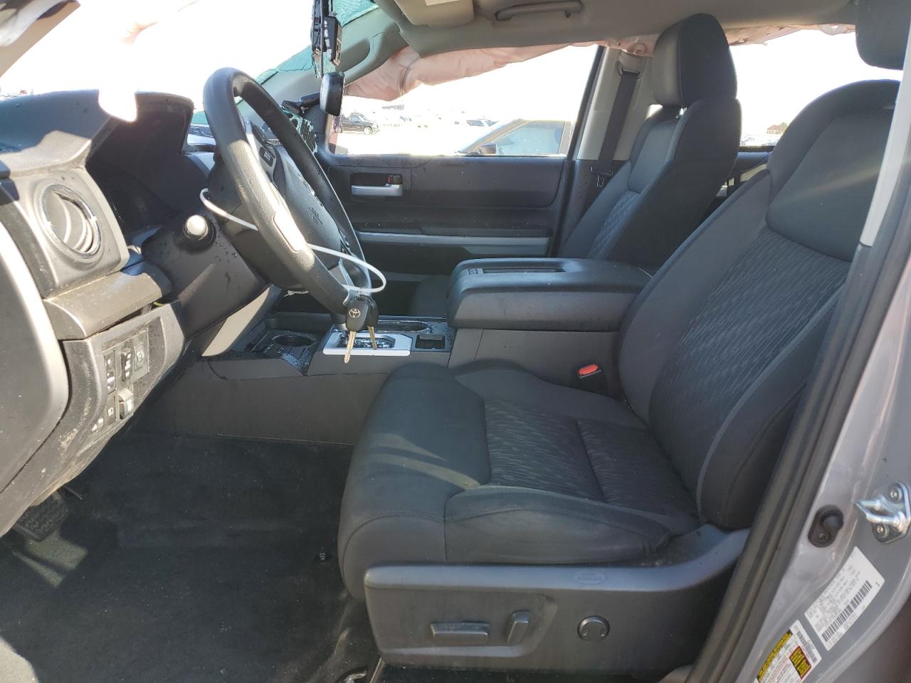 TOYOTA TUNDRA CREWMAX SR5