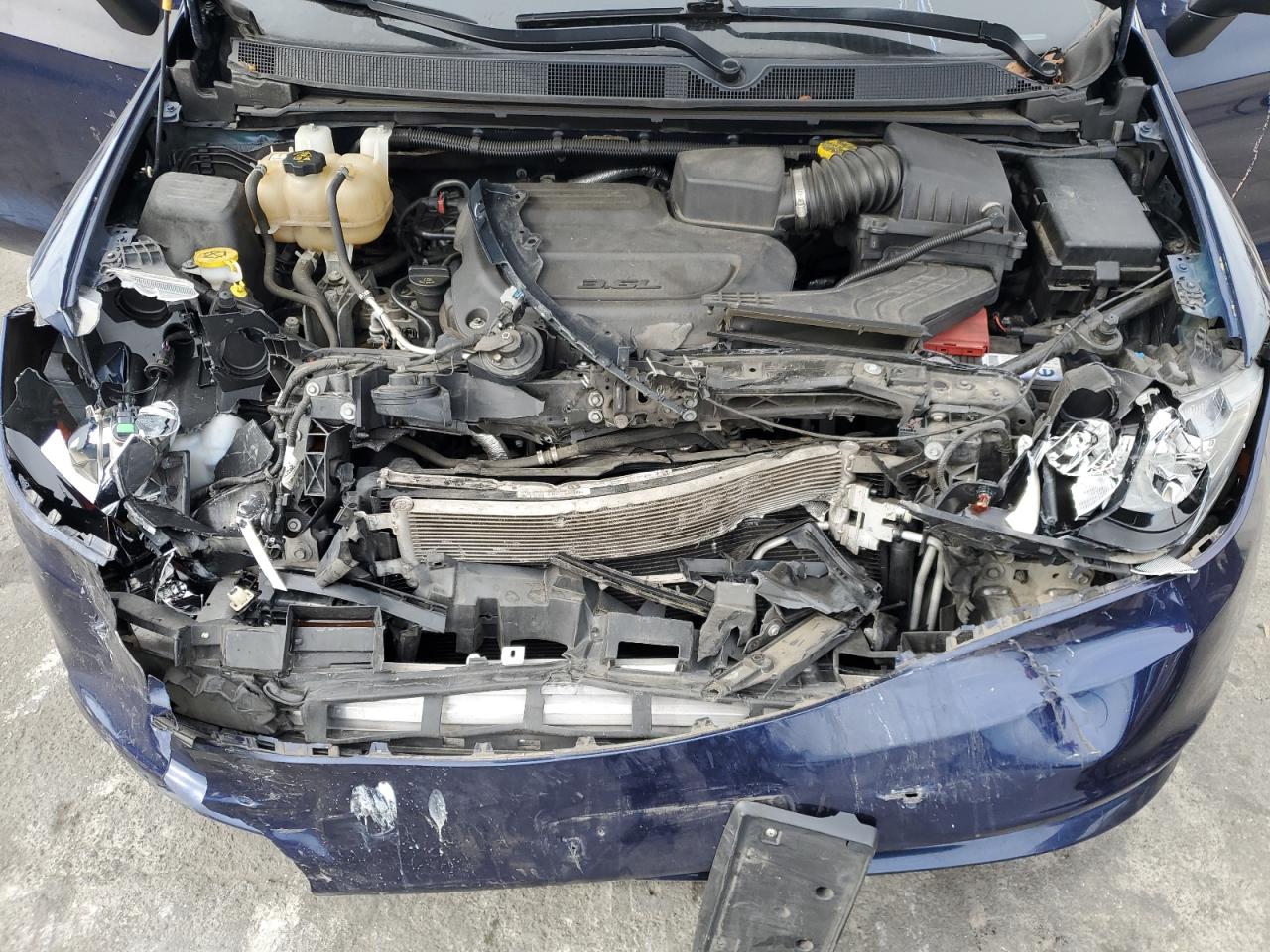 CHRYSLER VOYAGER LXI