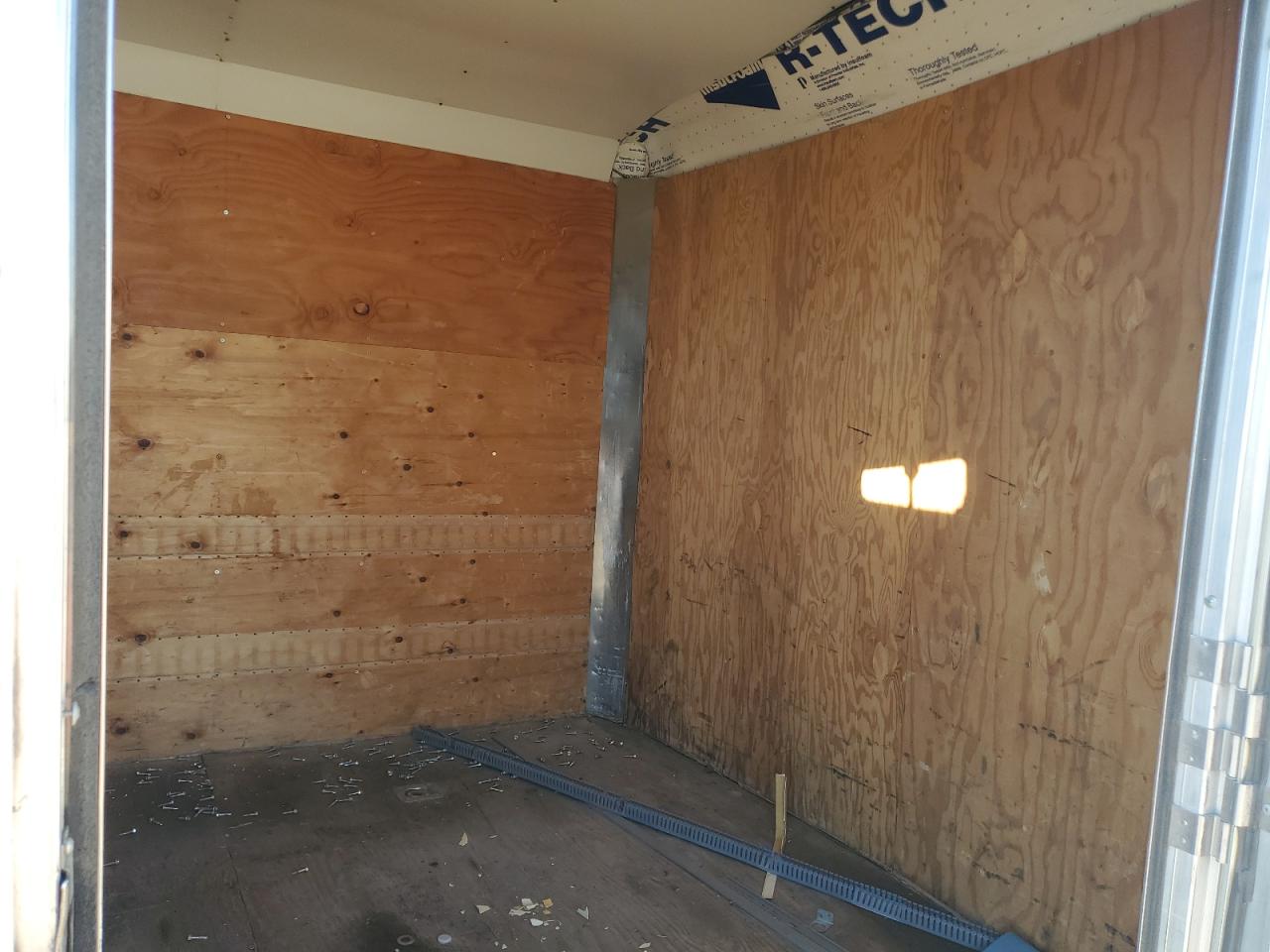 Lot #3240176066 2009 INTERSTATE UNKNOWN