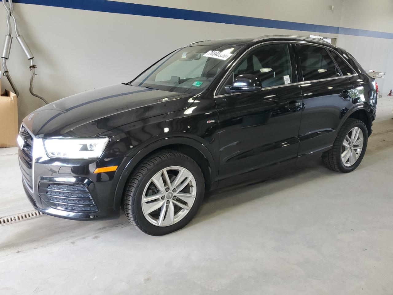 AUDI Q3 PREMIUM PLUS
