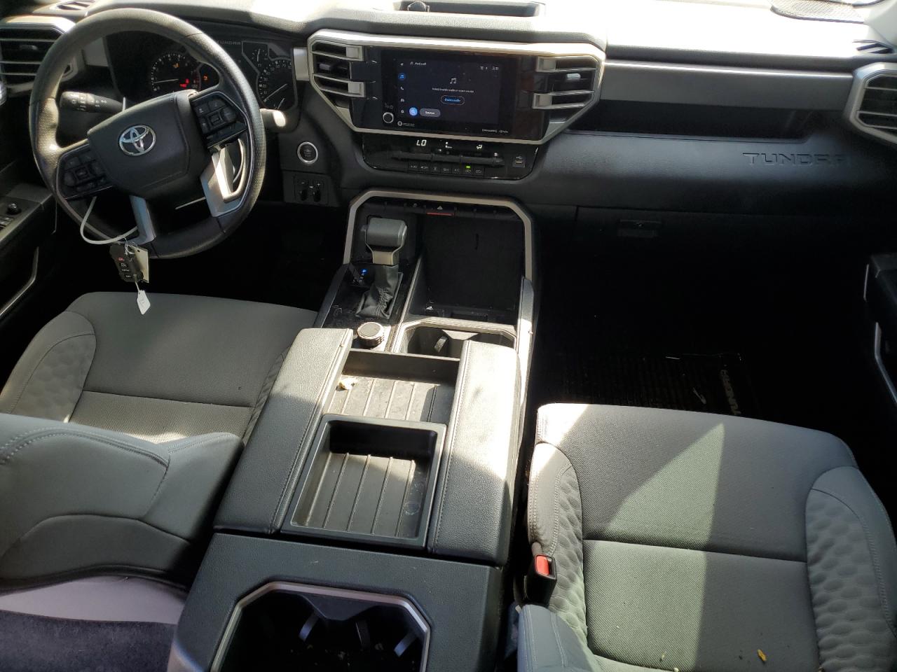 TOYOTA TUNDRA CREWMAX SR