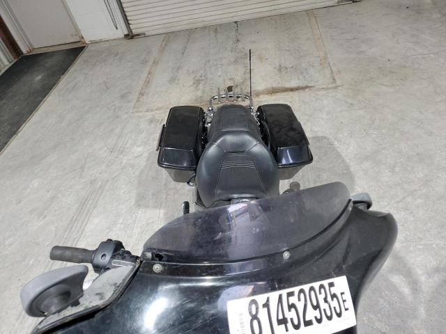 2010 HARLEY-DAVIDSON FLHX 1HD1KB419AB607693