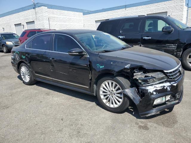 2017 VOLKSWAGEN PASSAT SE 1VWBT7A36HC080087