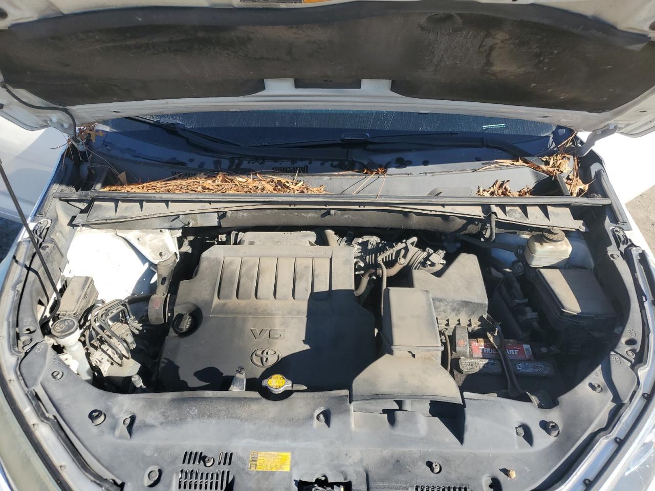 TOYOTA HIGHLANDER LIMITED