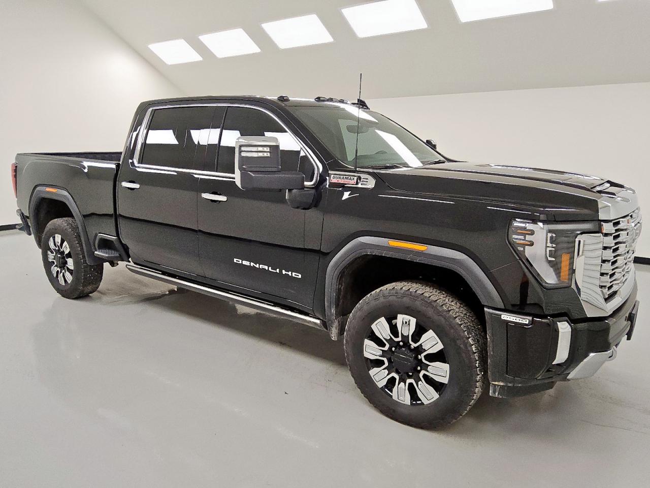 GMC SIERRA K2500 DENALI