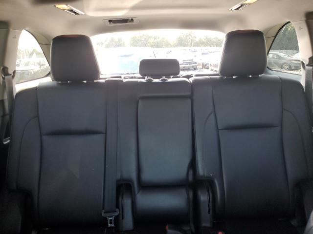 2019 TOYOTA HIGHLANDER SE 5TDJZRFHXKS582247