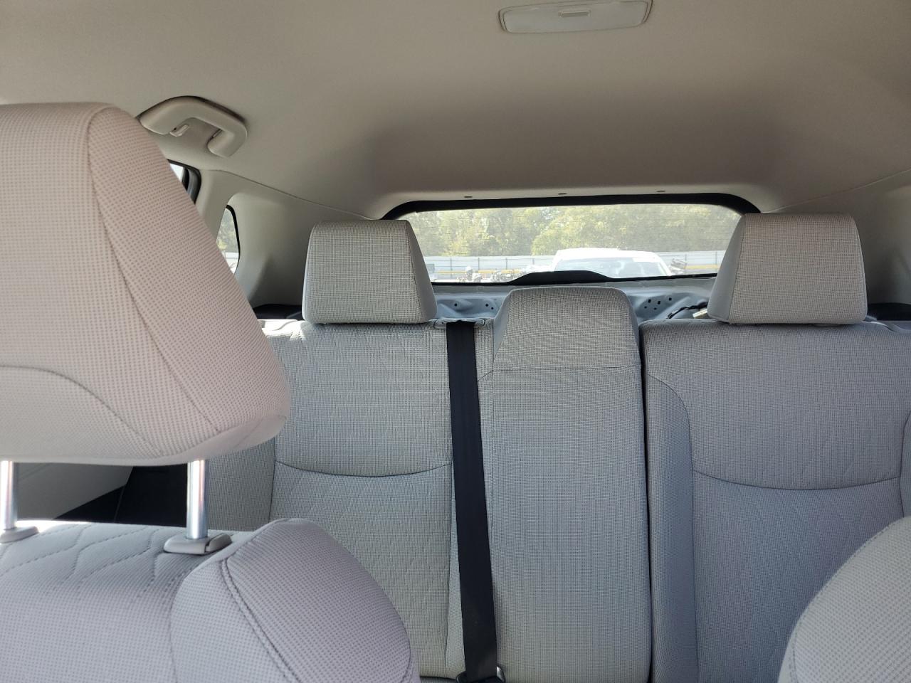 TOYOTA COROLLA CROSS L