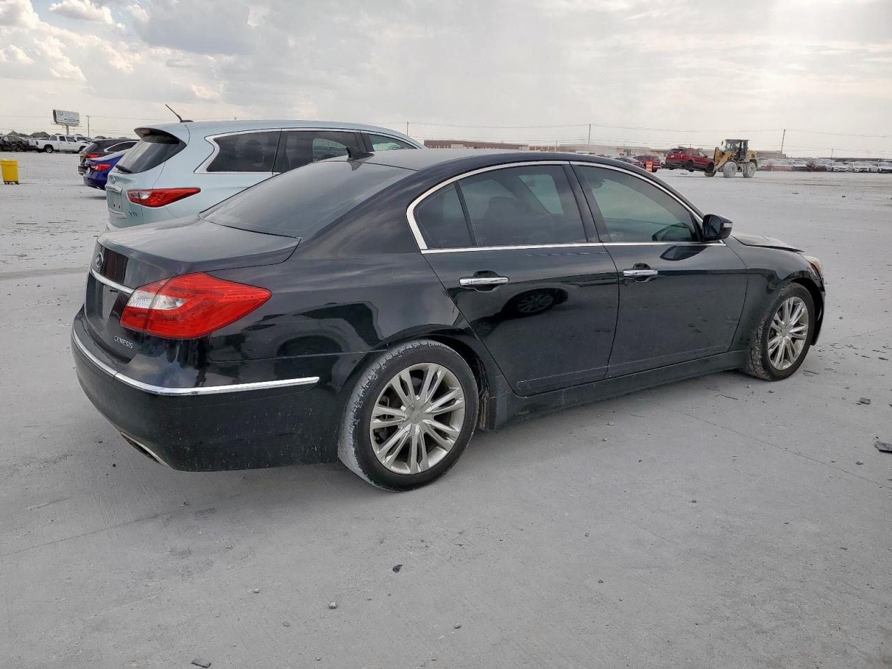 HYUNDAI GENESIS 3.8L