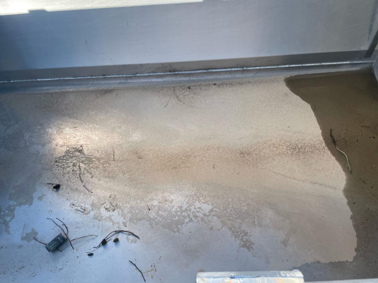 Lot #3273829406 2011 COLUMBIA TANDE-BPUP