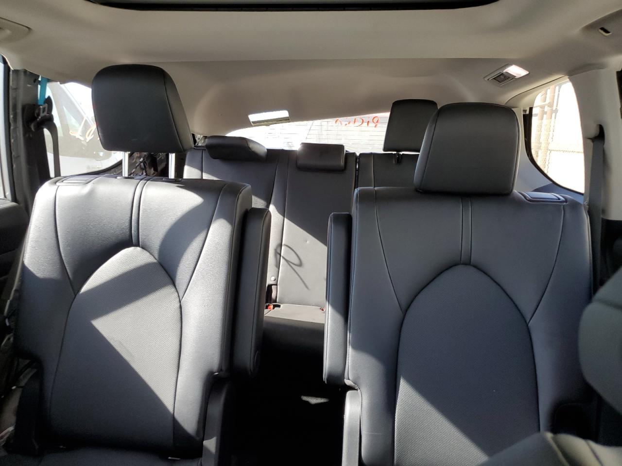 TOYOTA HIGHLANDER LE