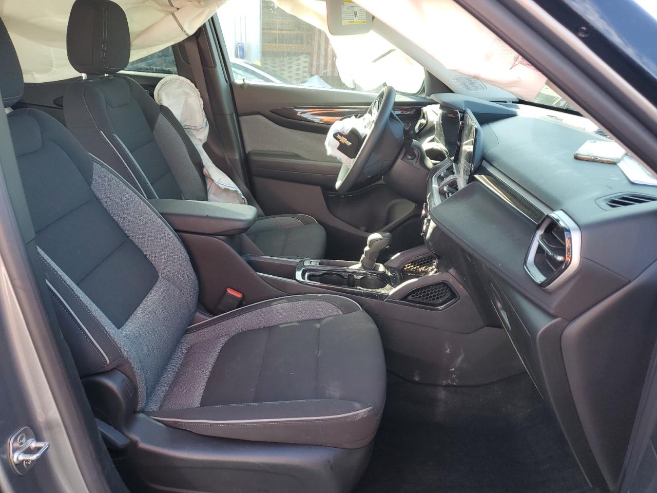 CHEVROLET TRAILBLAZER LS