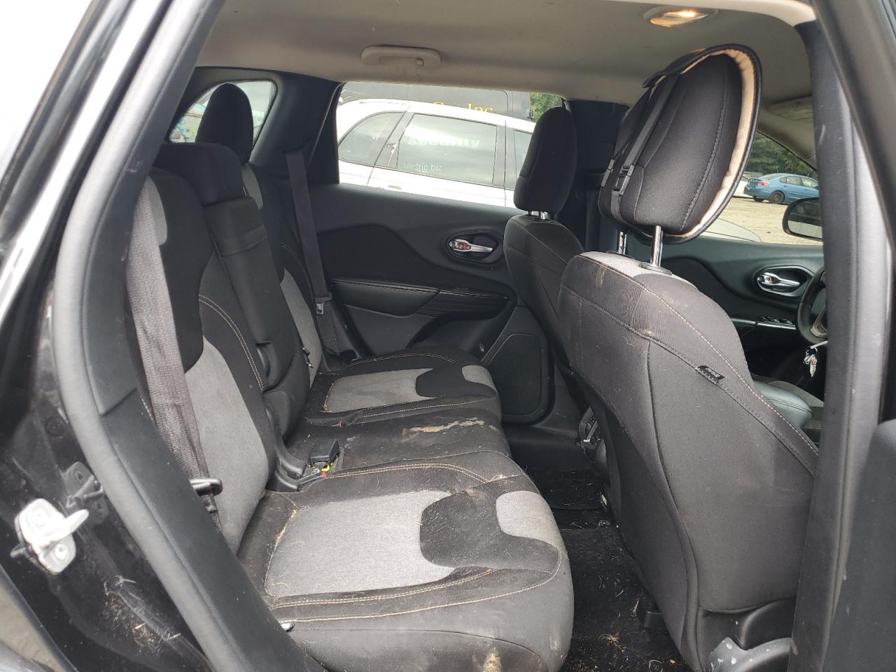 JEEP GRAND CHEROKEE LATITUDE