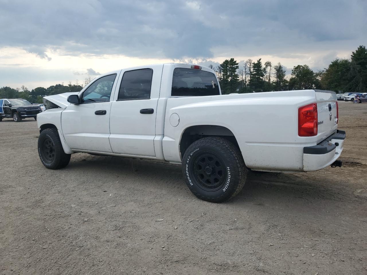 DODGE DAKOTA SLT