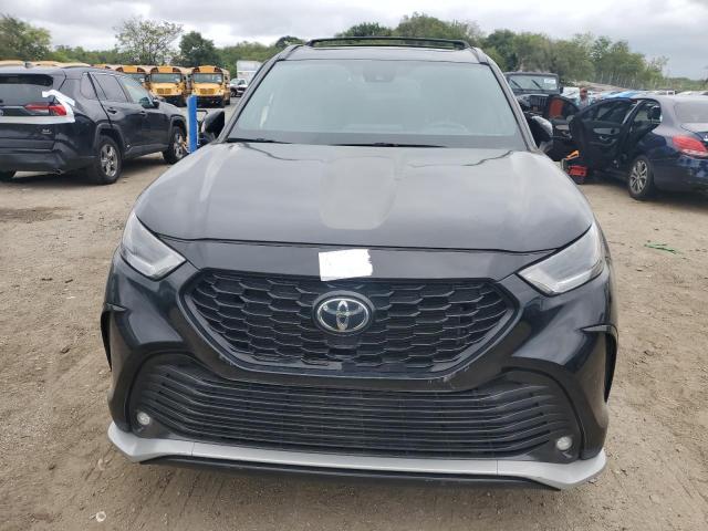 2021 TOYOTA HIGHLANDER XSE 5TDJZRBH6MS131759
