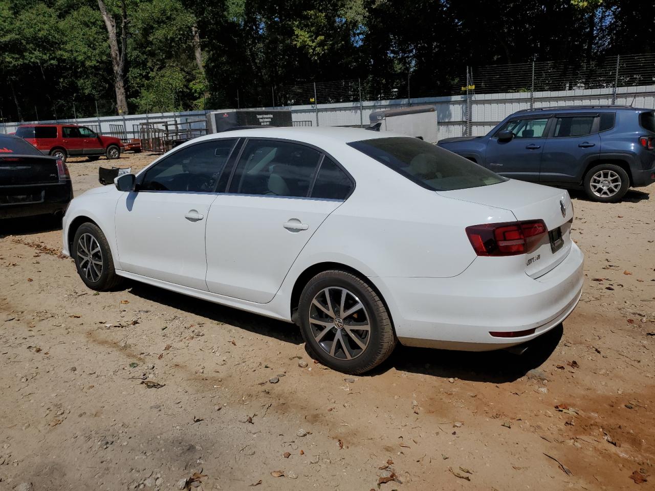 VOLKSWAGEN JETTA SE