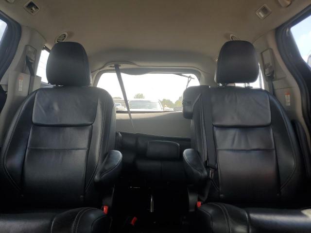 2018 TOYOTA SIENNA SE 5TDXZ3DC1JS961229