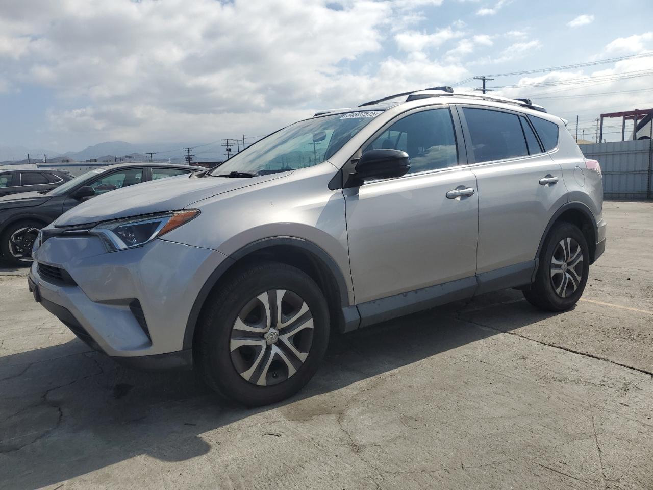 TOYOTA RAV4 LE