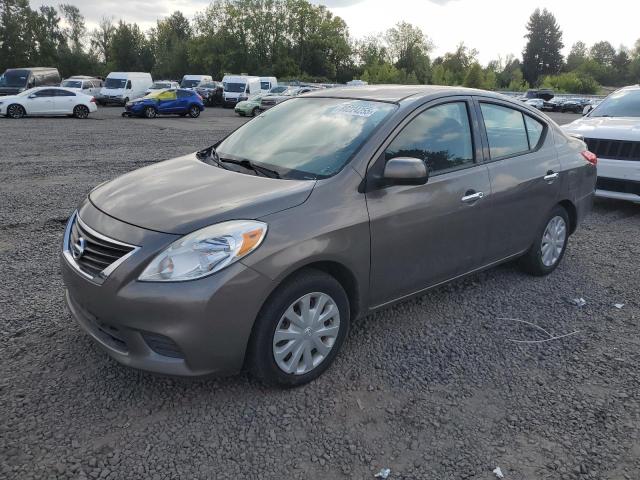 NISSAN VERSA S