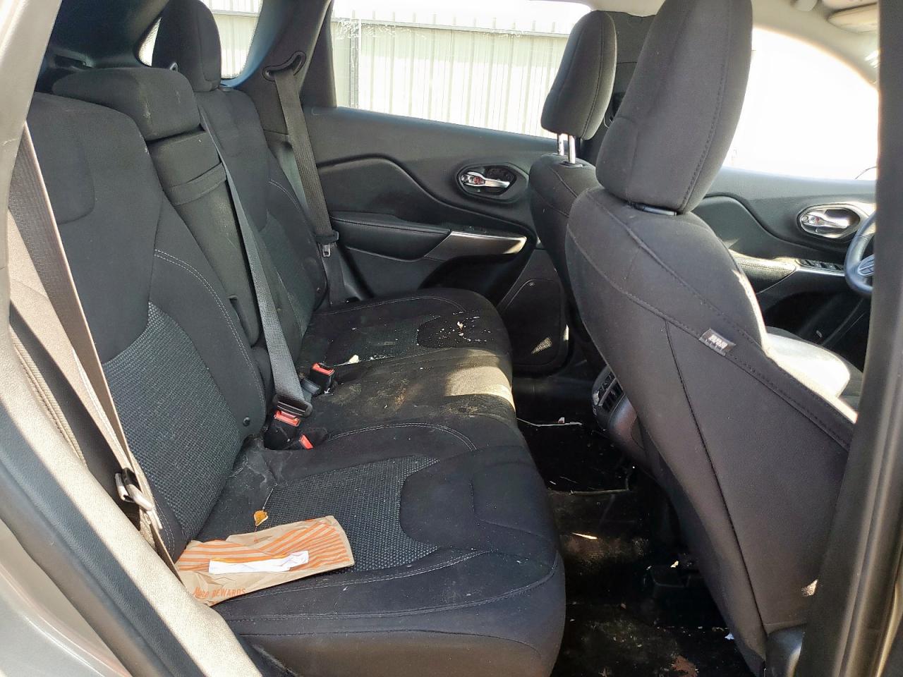 JEEP GRAND CHEROKEE LATITUDE