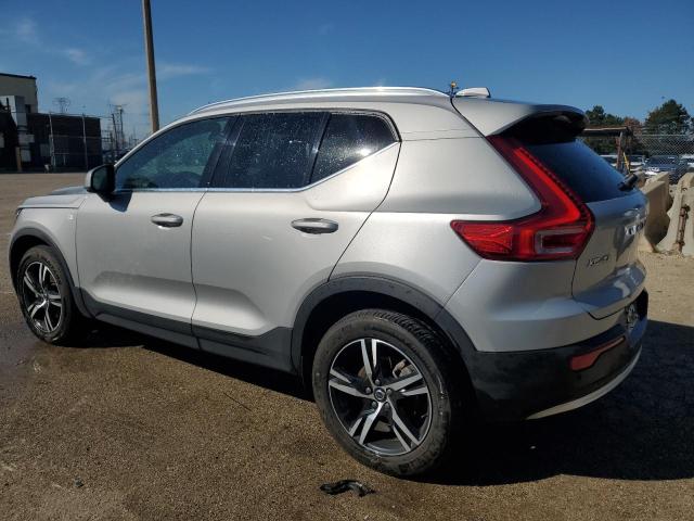 2024 VOLVO XC40 CORE YV4L12UK9R2335841