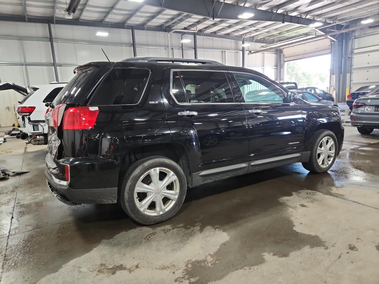GMC TERRAIN SLT