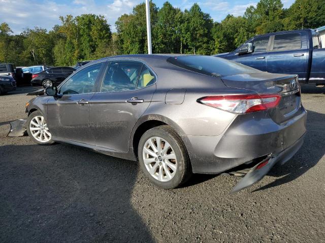 TOYOTA CAMRY L 2018 gray  gas 4T1B11HK2JU541493 photo #3