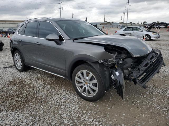 2016 PORSCHE CAYENNE WP1AA2A23GLA00904