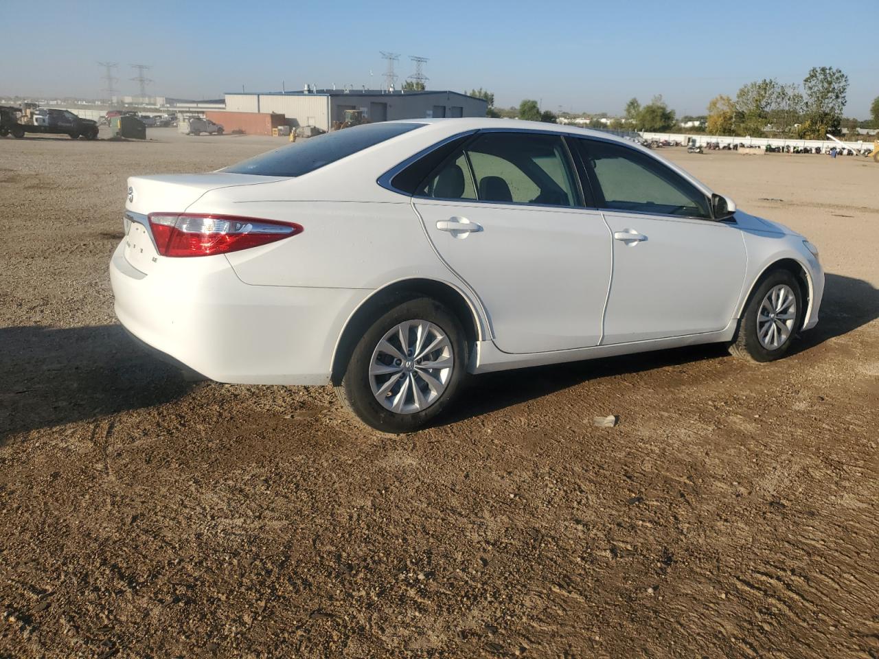 TOYOTA CAMRY LE