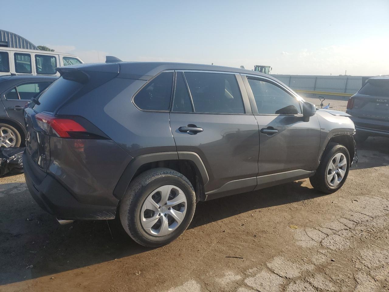 TOYOTA RAV4 LE
