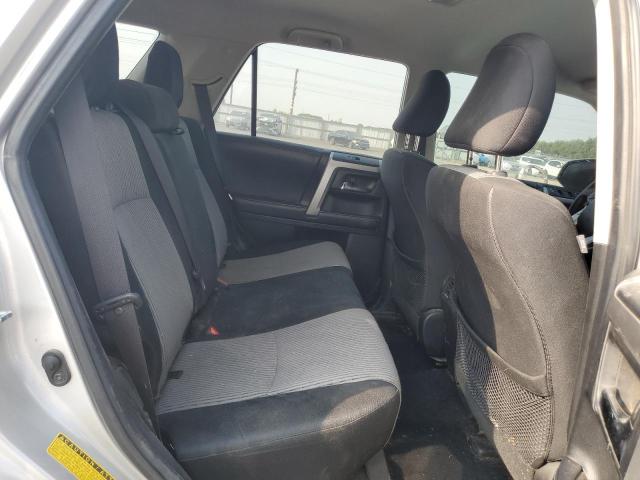 2018 TOYOTA 4RUNNER SR JTEBU5JR6J5534448