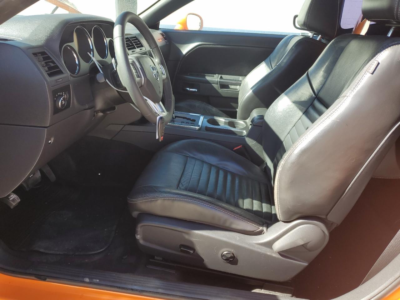 DODGE CHALLENGER SXT