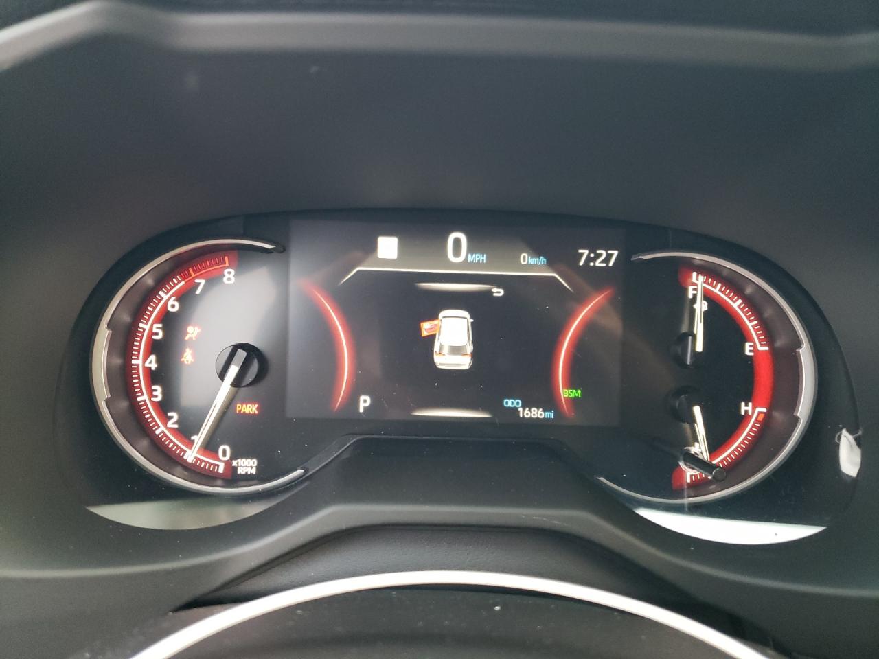 TOYOTA RAV4 XLE PREMIUM