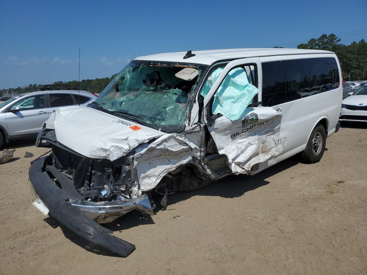 CHEVROLET EXPRESS LT