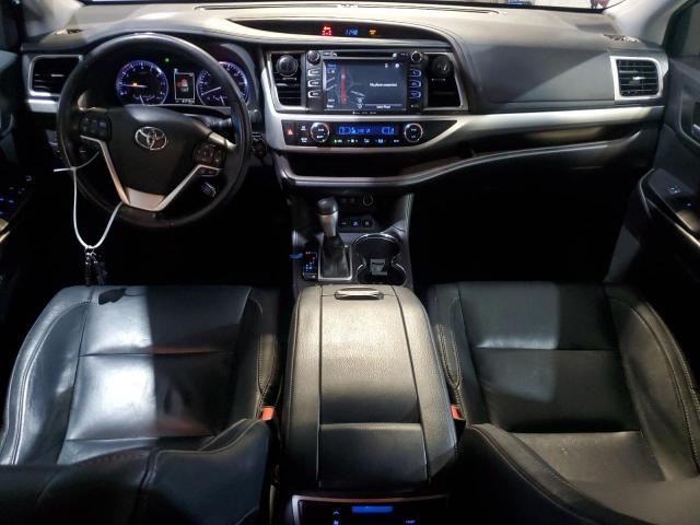 2018 TOYOTA HIGHLANDER SE 5TDJZRFH9JS911972