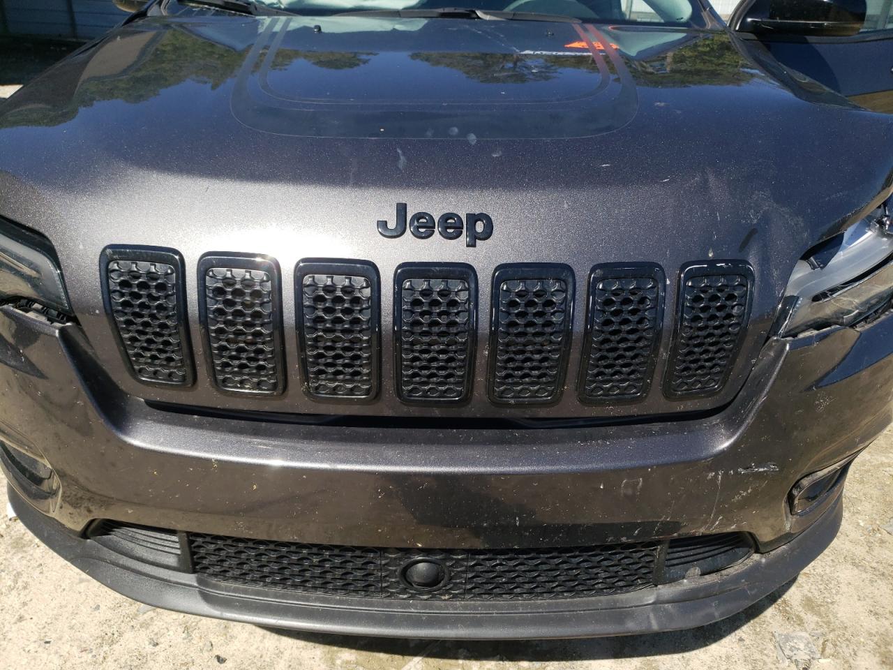 JEEP GRAND CHEROKEE LATITUDE