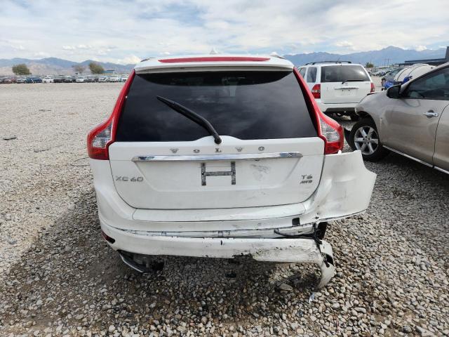 2015 VOLVO XC60 T6 PL YV4902RD0F2588744