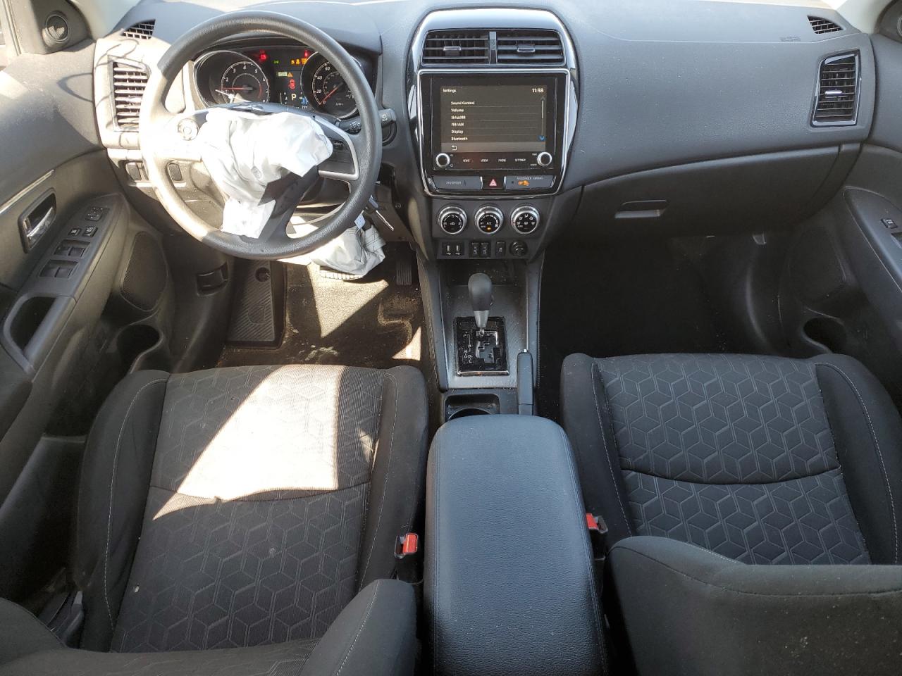 MITSUBISHI OUTLANDER ES