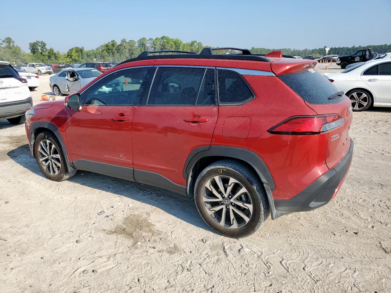 TOYOTA COROLLA CROSS XLE