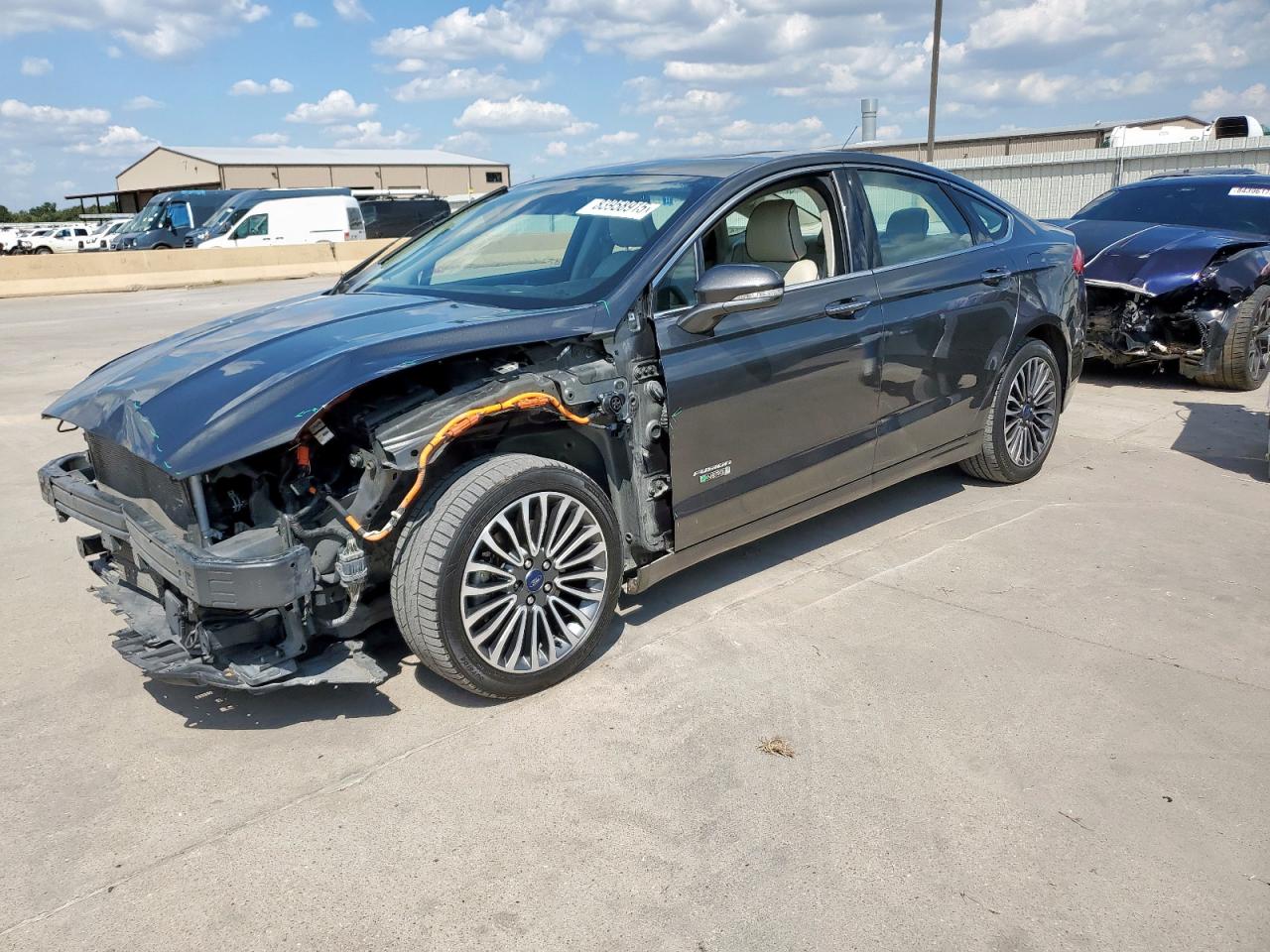 FORD FUSION TITANIUM/PLATINUM PHEV