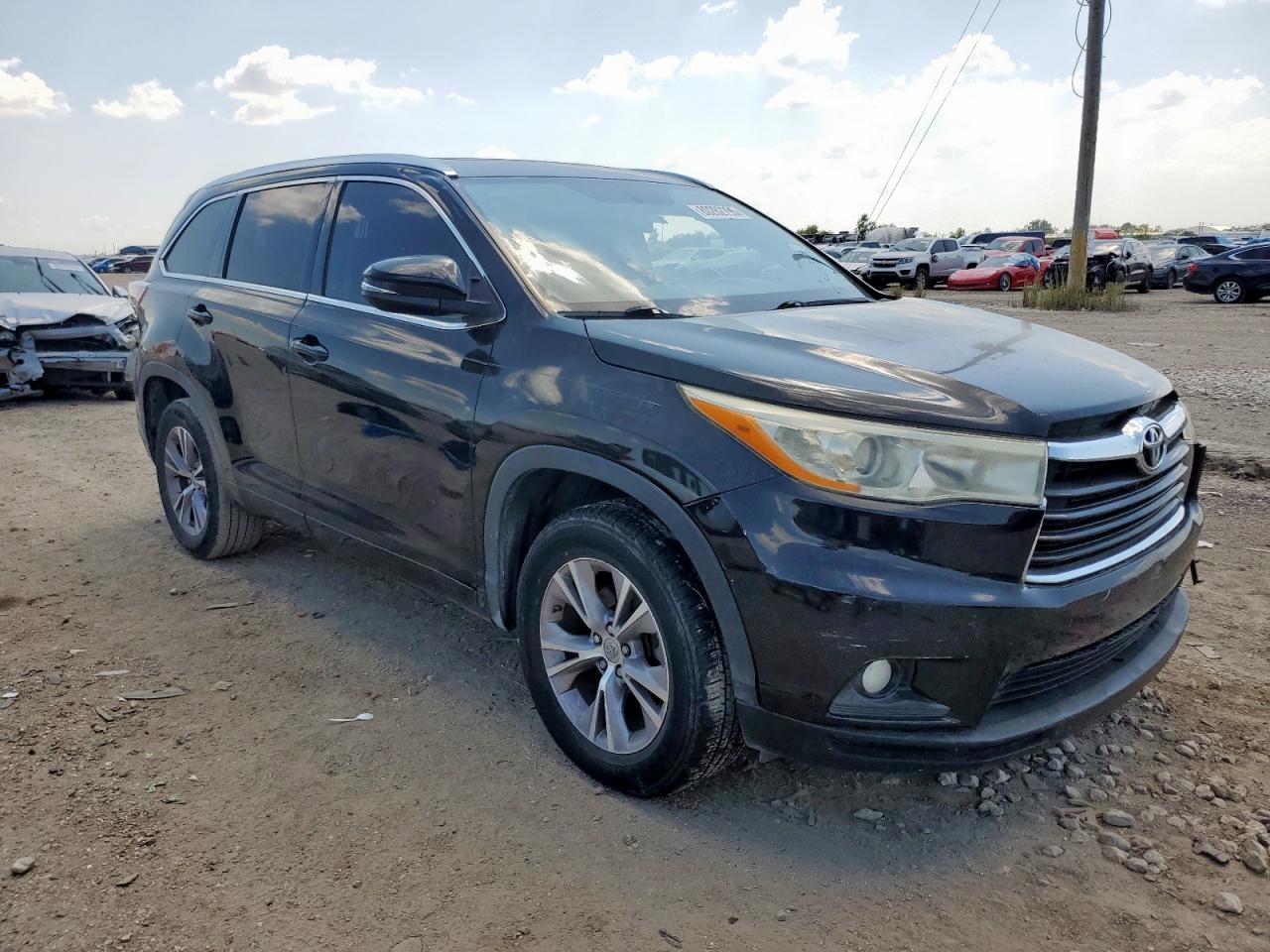 TOYOTA HIGHLANDER XLE