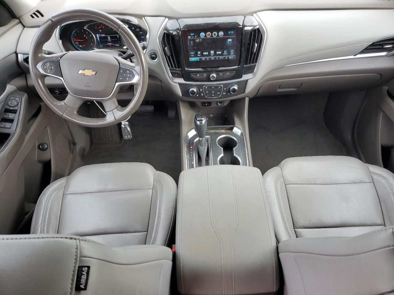 CHEVROLET TRAVERSE LT