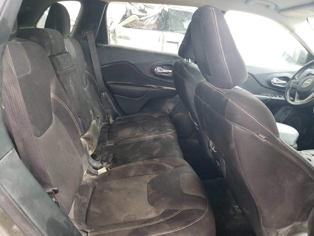 JEEP GRAND CHEROKEE LATITUDE