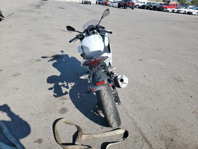 2025 KAWASAKI EX500 ML5EXGG18SDA65616