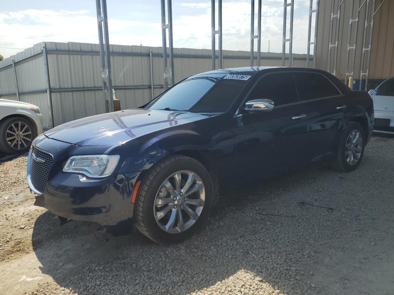  Salvage Chrysler 300