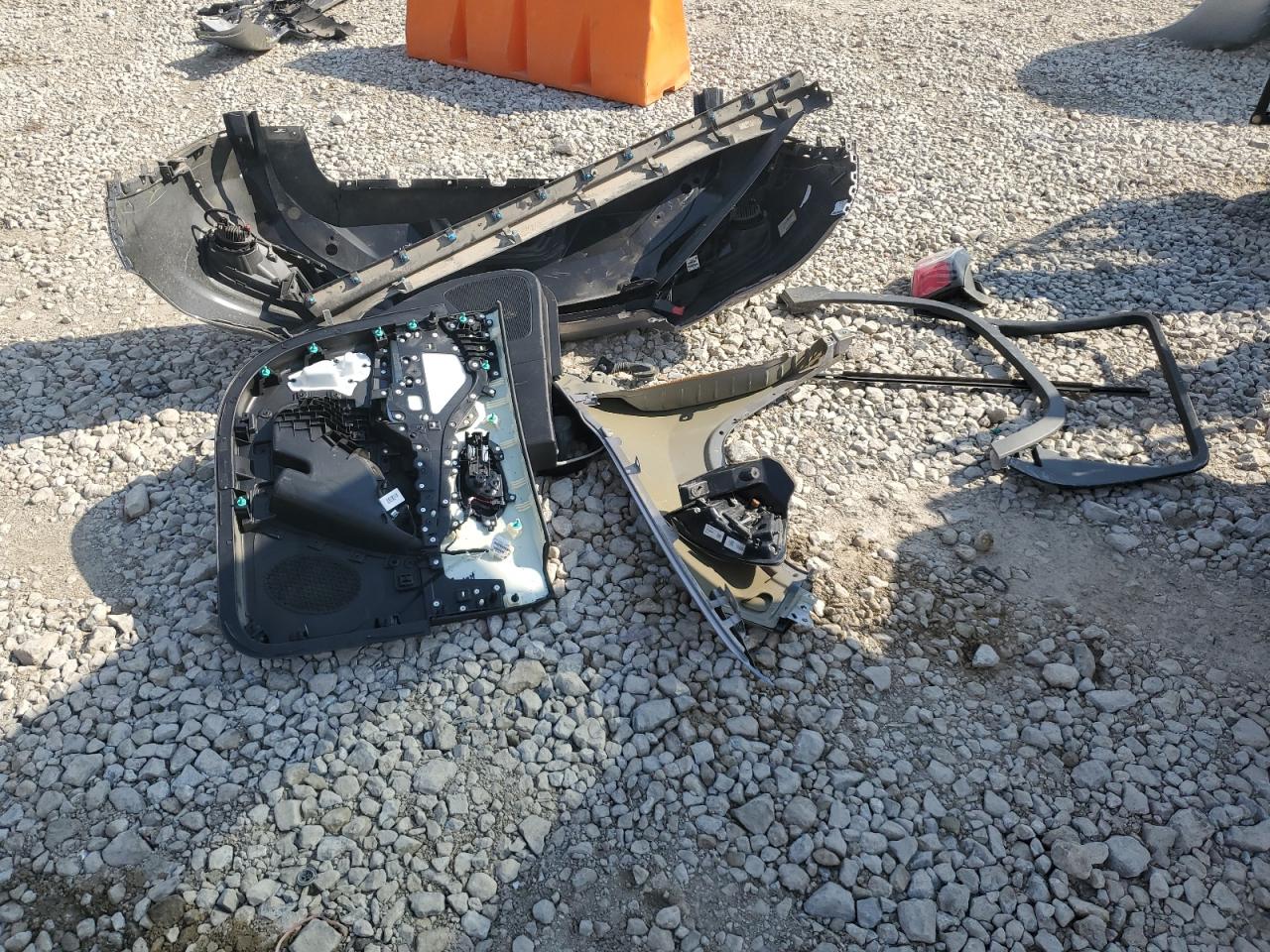 JEEP GRAND CHEROKEE LATITUDE PLUS