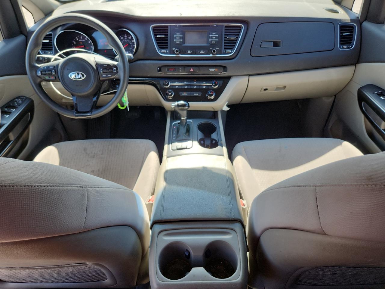 Lot #3302151130 2017 KIA SEDONA LX