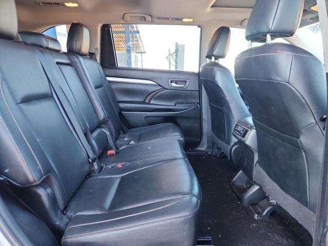 2019 TOYOTA HIGHLANDER 5TDKZRFH3KS553791