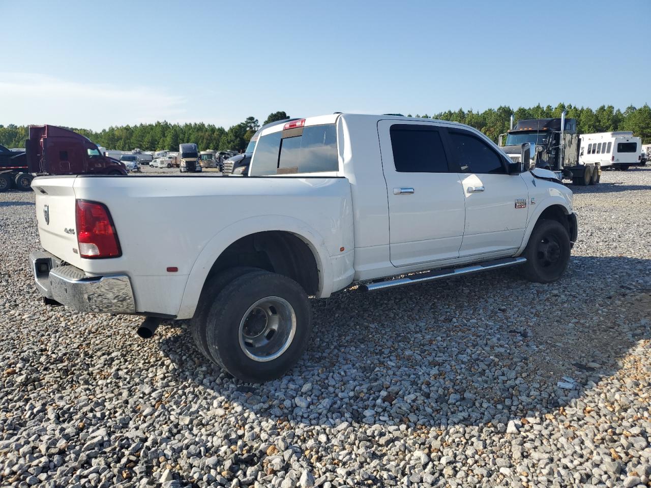 DODGE RAM 3500 LARAMIE