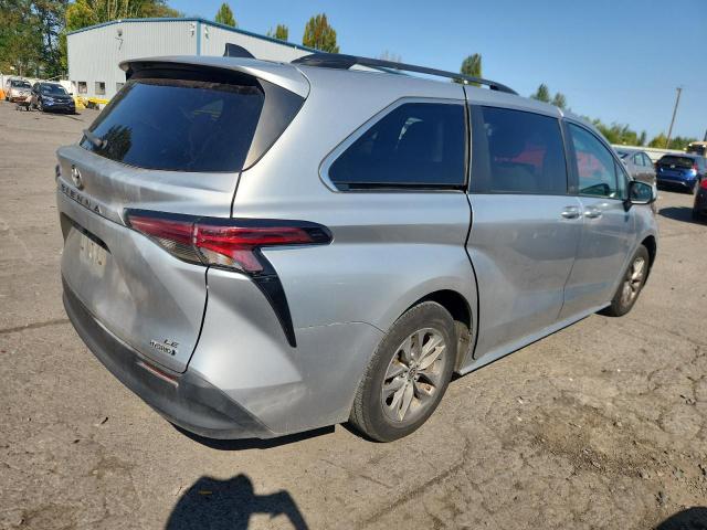 2022 TOYOTA SIENNA LE - 5TDBSKFC0NS050319